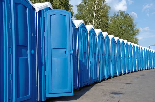 Porta potty delivery and setup in Red Bay, AL